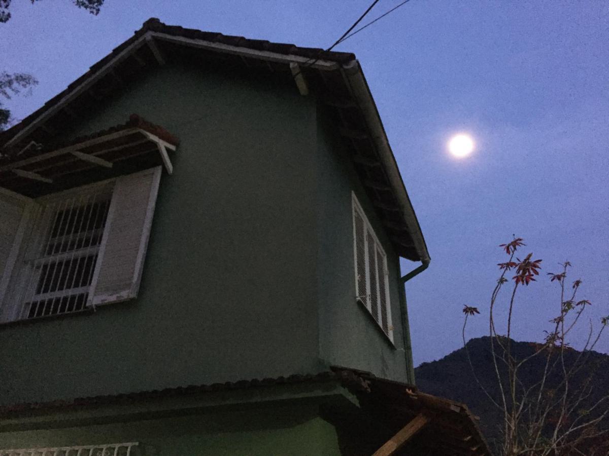 Отель Casa Verde Em Petropolis Экстерьер фото
